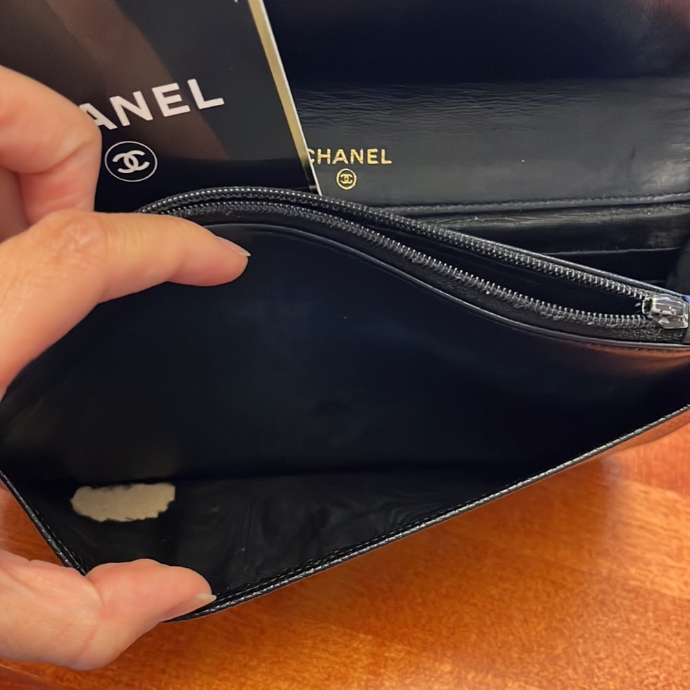 CHANEL Vintage Wallet on Chain Caviar Crossbody Authentic - Picture 10 of 17